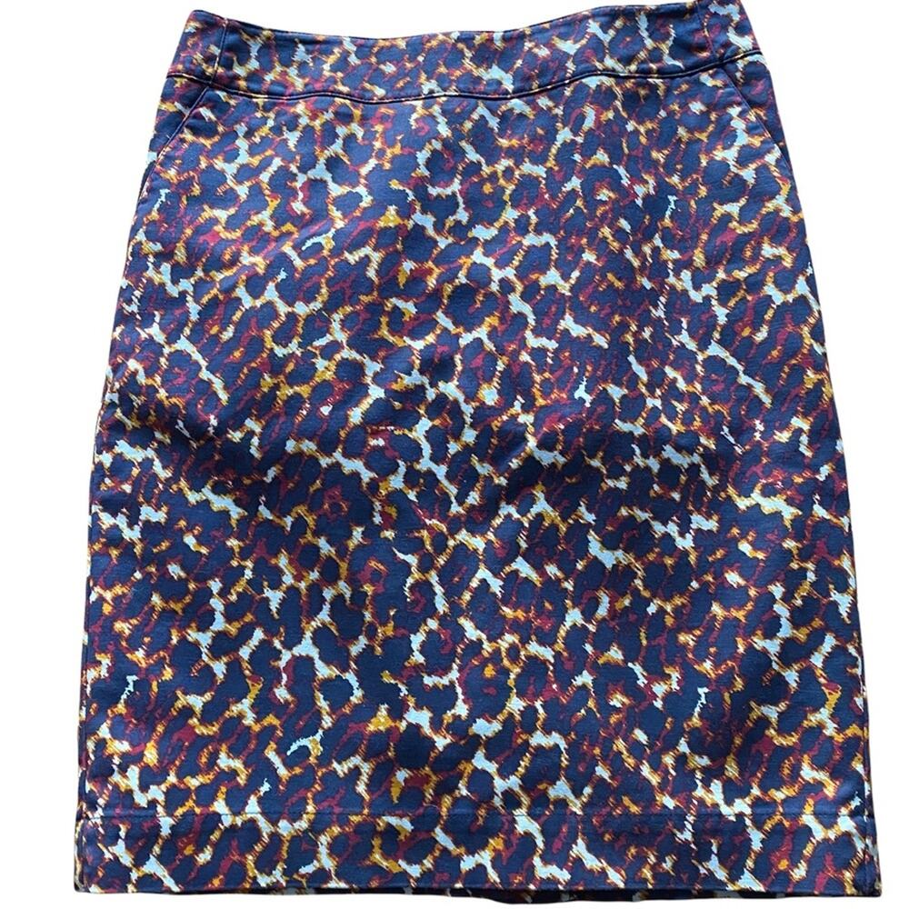 Leopard print pencil skirt Size 2 with pockets